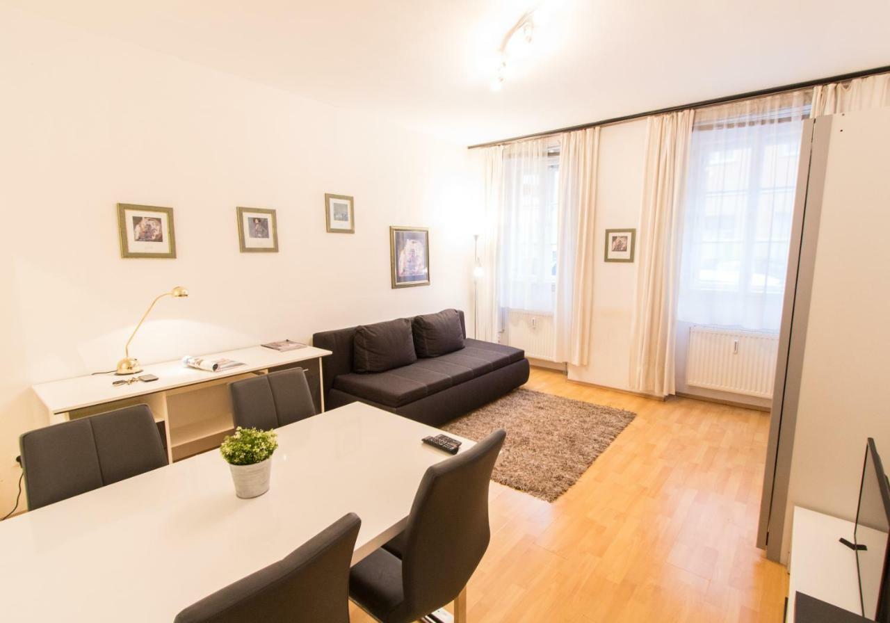 Apartment Meidling Wina Bagian luar foto