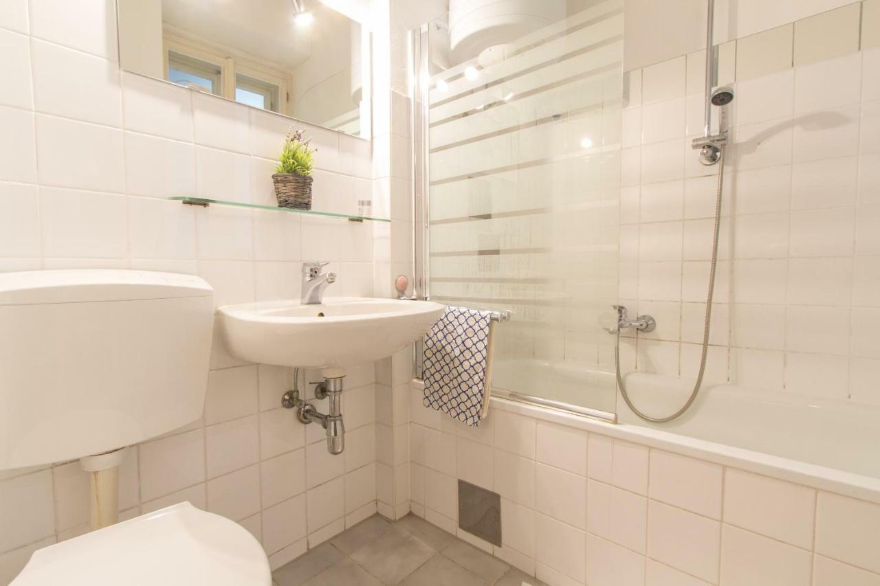 Apartment Meidling Wina Bagian luar foto